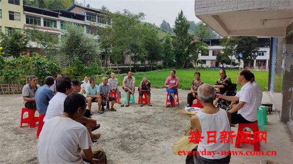 开江县回龙镇：下好抗旱“先手棋” 打好保