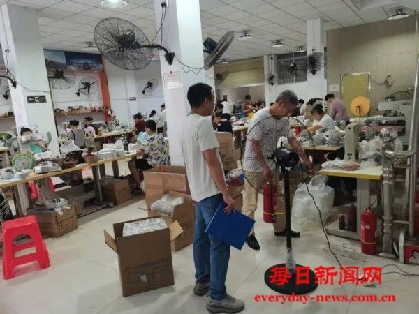 开江县任市镇开展牛仔服装加工厂专项安全检