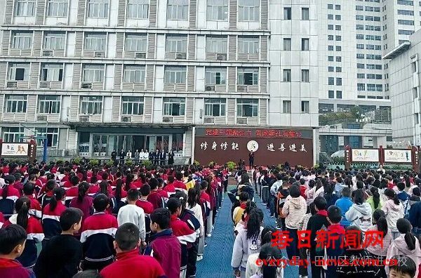 党建引领聚合力，青诚暖礼润童心——巴州区