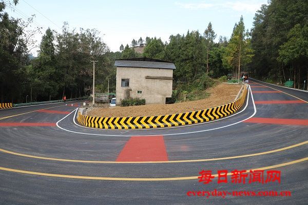 恩阳区完成G347线文家大院路段安全隐患