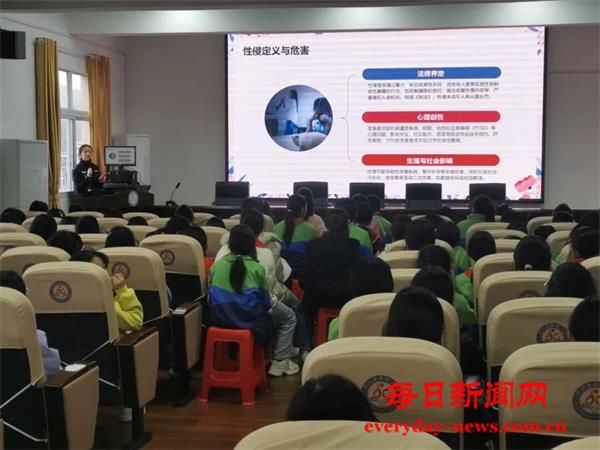 1763452163171905.jpg 1763452163171905.jpg