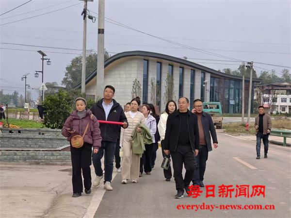 1763995892666146.jpg 1763995892666146.jpg