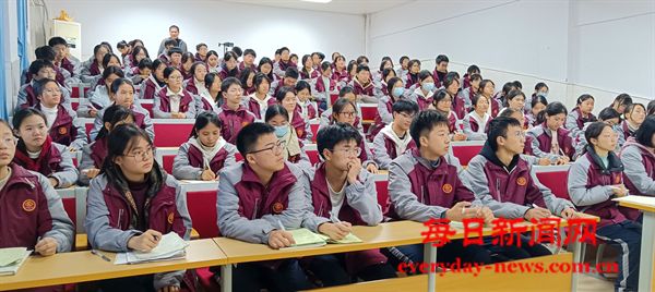 筑牢校园健康防线，共筑青春生命基石——四