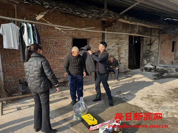 开江县救助管理站开展流浪返乡人员寒冬回访